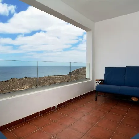 Villa Hannah - Stunning Sea Views - Roof Terrace Costa Teguise
